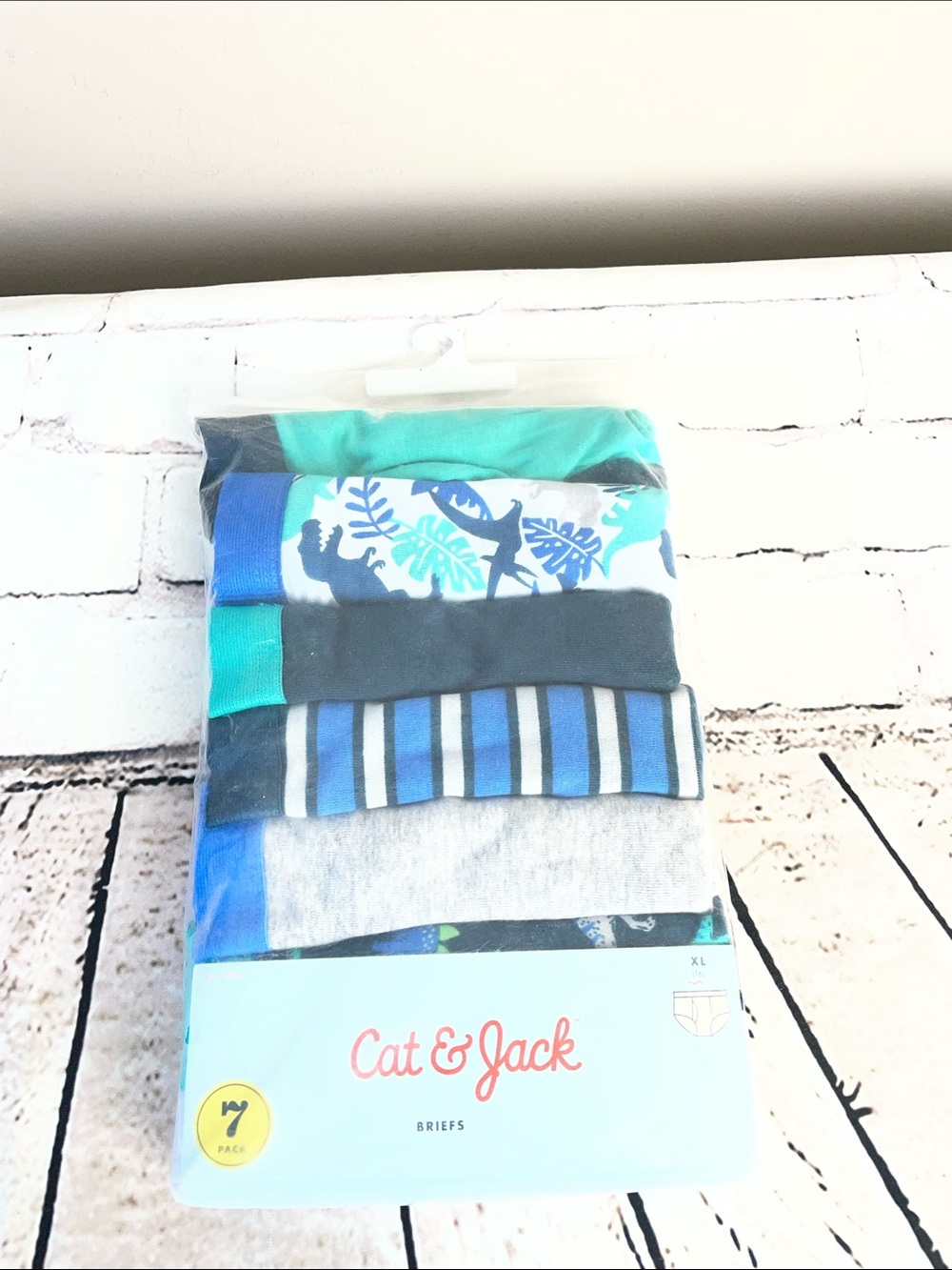 Cat & Jack Blue & Teal Boys XL (16) Dino and Stripe Briefs - 7 Pack